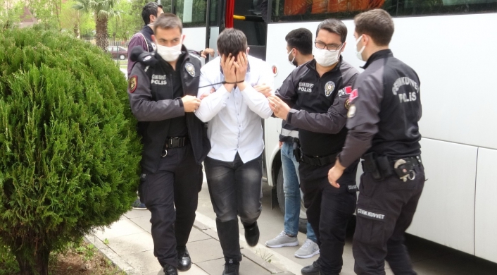 İki saate kadar serbest kalırız diyen kalpazanlar tutuklandı