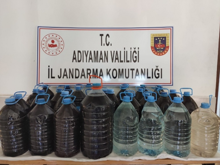 Adıyaman'da 160 litre sahte içki ele geçirdi