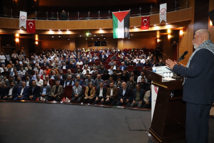 Kahta´da `Filistin Biziz, Biz Filistiniz´ konferansı düzenlendi
