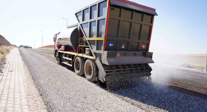 Kahtada yol yapım ve asfaltlama çalışmaları hızlandırıldı