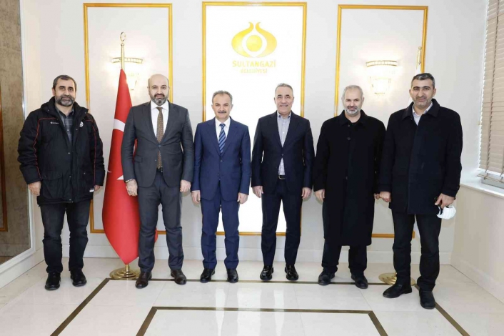 Kılınç, İstanbul´da belediye başkanlarını ziyaret etti
