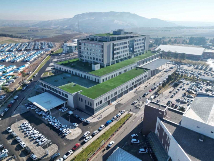 Milletvekili Şan Adıyamandaki sağlık yatırımlarını değerlendirdi
