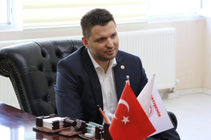 Milletvekili Toprak, Avusturya Türkiye Dostluk Grubu Başkanı seçildi
