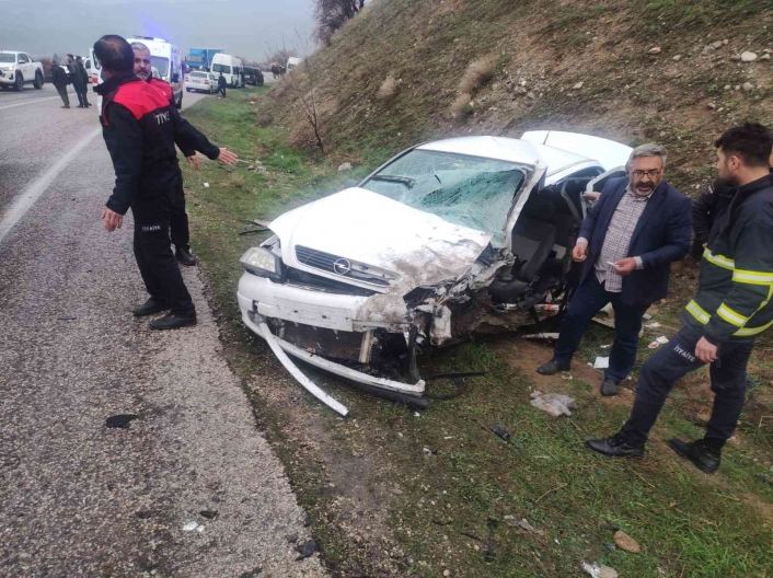 Adıyaman'da Feci Kaza 1´i ağır 4 yaralı