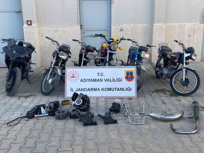 Adıyaman'da motosiklet hırsızları yakalandı