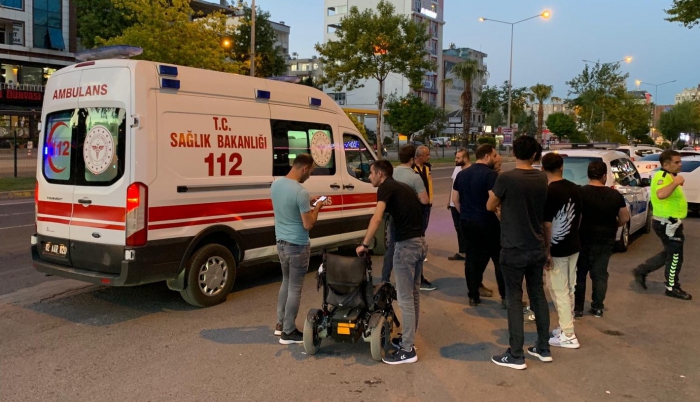 Adıyaman'da otomobil yayaya çarptı: 1 yaralı