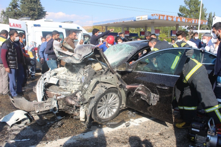 Adıyaman'da Feci Kaza: 1 Ölü 3 Yaralı