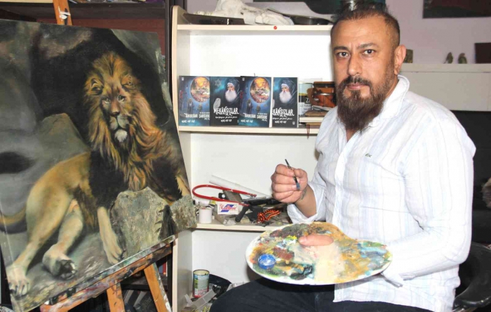 Ressam yazarın ikinci kitabı çıktı
