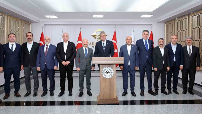 Sağlık Bakanı Memişoğlu, Adıyamanda
