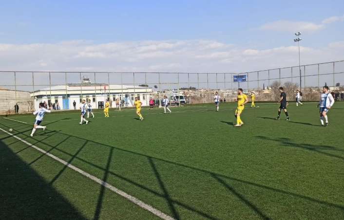 Şambayat Spor, sahadan galibiyetle ayrıldı
