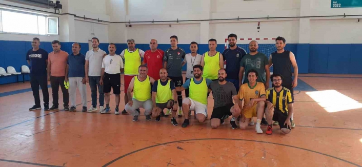 Samsatta futbol turnuvası yapıldı
