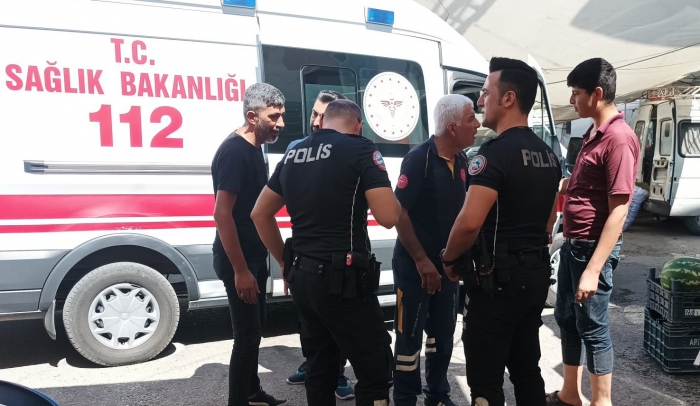 Adıyaman Semt pazarında bıçaklı kavga: 2 yaralı