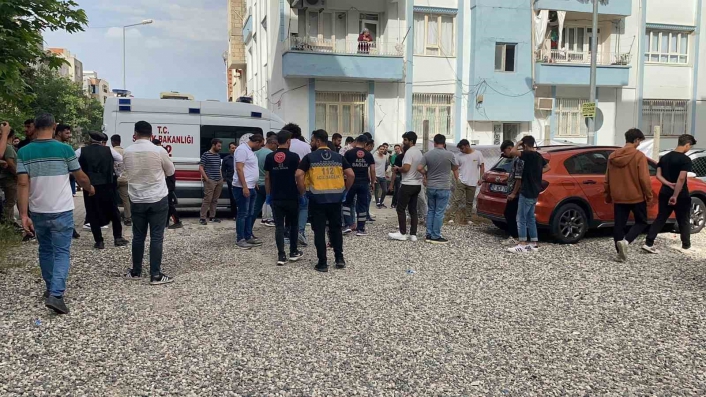 Adıyaman’da Sokak ortasında silahlı ve bıçaklı kavga: 4 yaralı