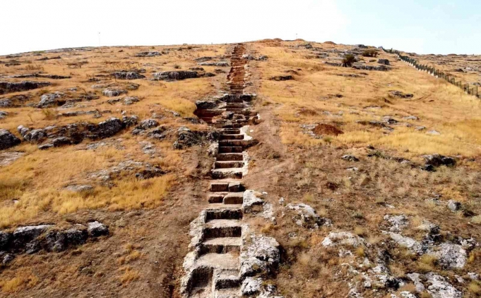 Adıyaman Perre'de Sonsuzluk Merdiveni