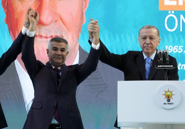 Tut Belediye Başkanı Ercan Öncebe oldu
