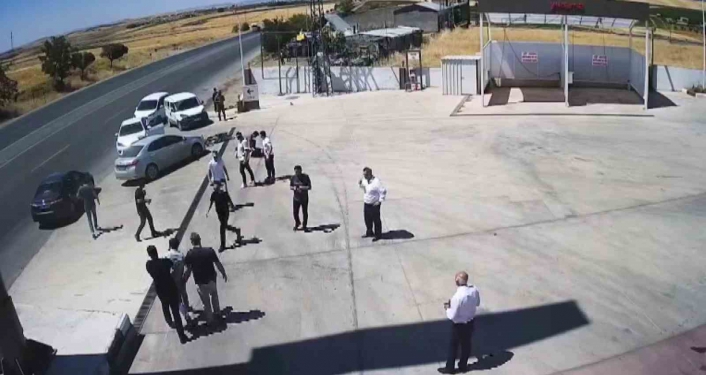 Uyuşturucu operasyonu kameralara yansıdı
