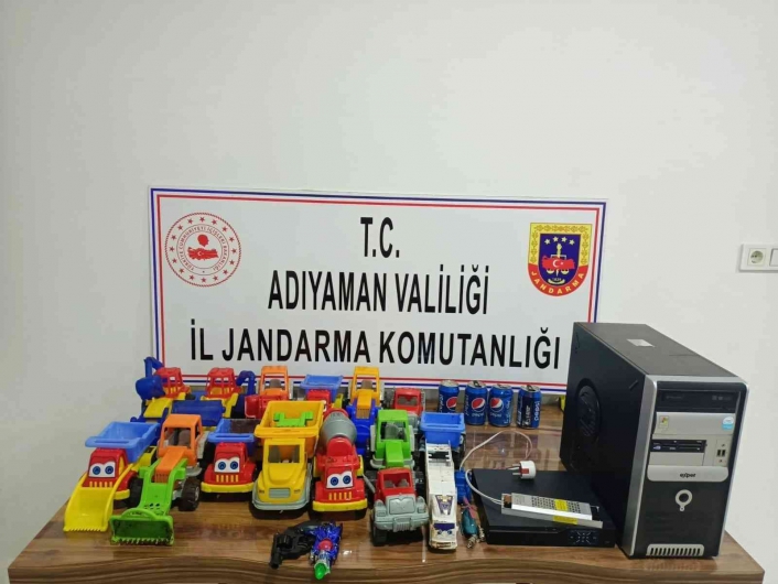 Adıyaman'da Yaşları küçük 5 çocuk marketten hırsızlık yaptı