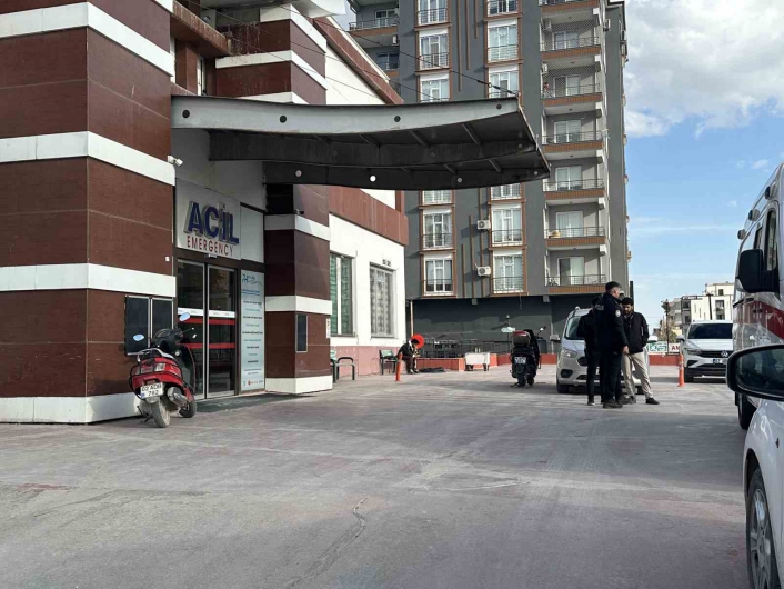 Yatağında hareketsiz bulunan bebek hastanede hayatını kaybetti